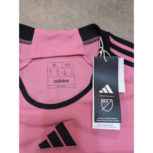 Inter Miami FC Lionel Messi Jersey Pink Mens XL Slim Fit Authentic - Picture 3 of 5